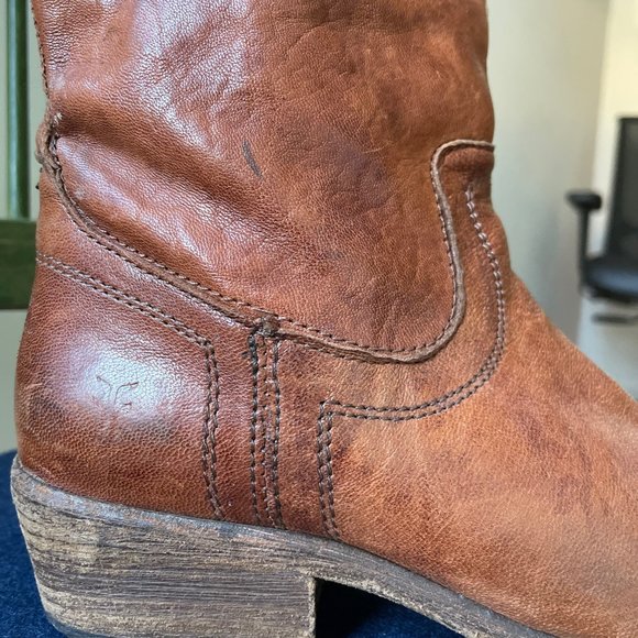 Frye Carson Tab tall pull-on boots - Picture 6 of 10